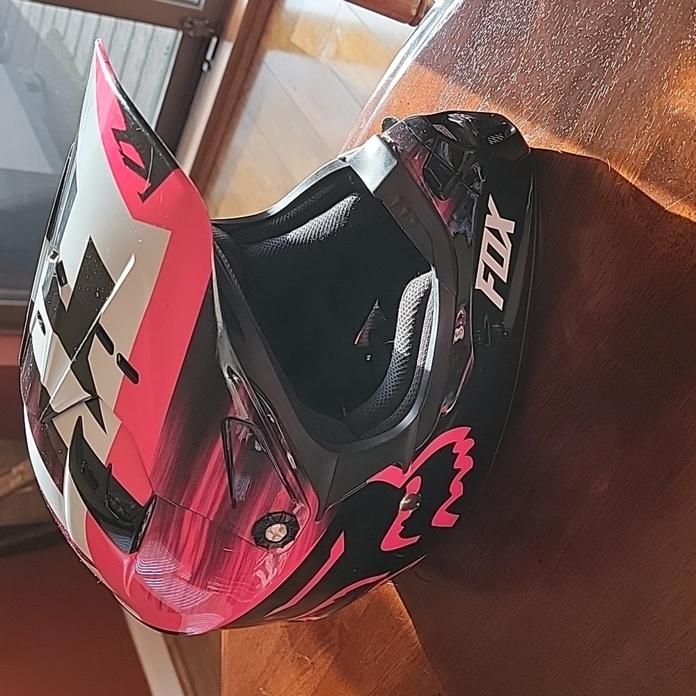Fox youth helmet